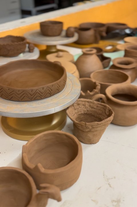 /tierra-amarilla-vuelve-a-moldear-el-arte-con-la-segunda-version-del-taller