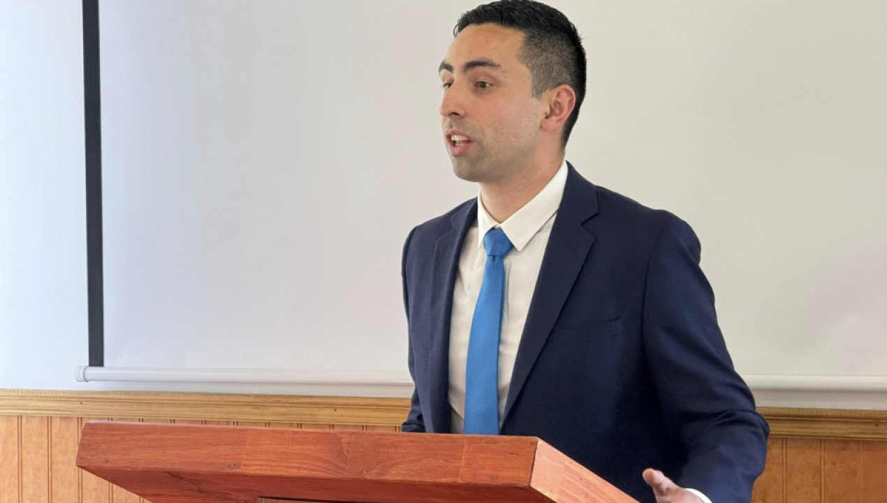 /hospital-dr-hans-gronemann-gland-de-contulmo-presenta-a-su-nuevo-director