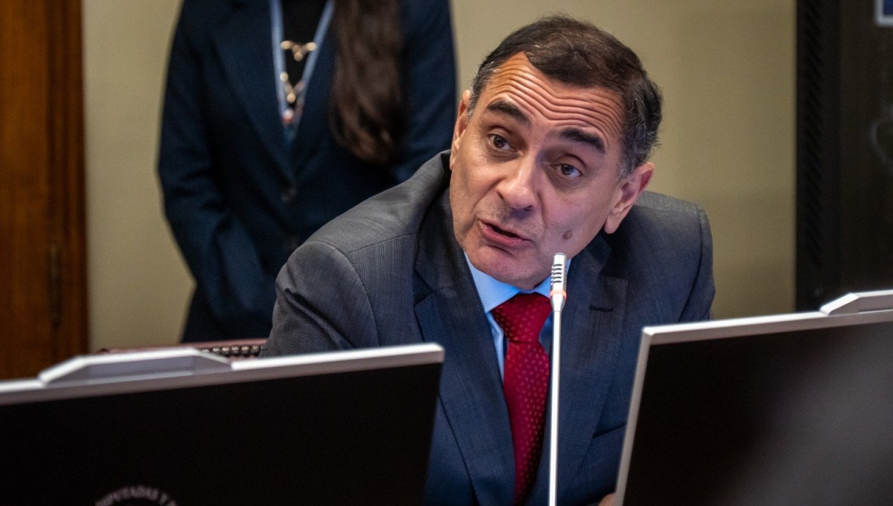 /javier-munoz-respalda-ley-contra-desercion-escolar