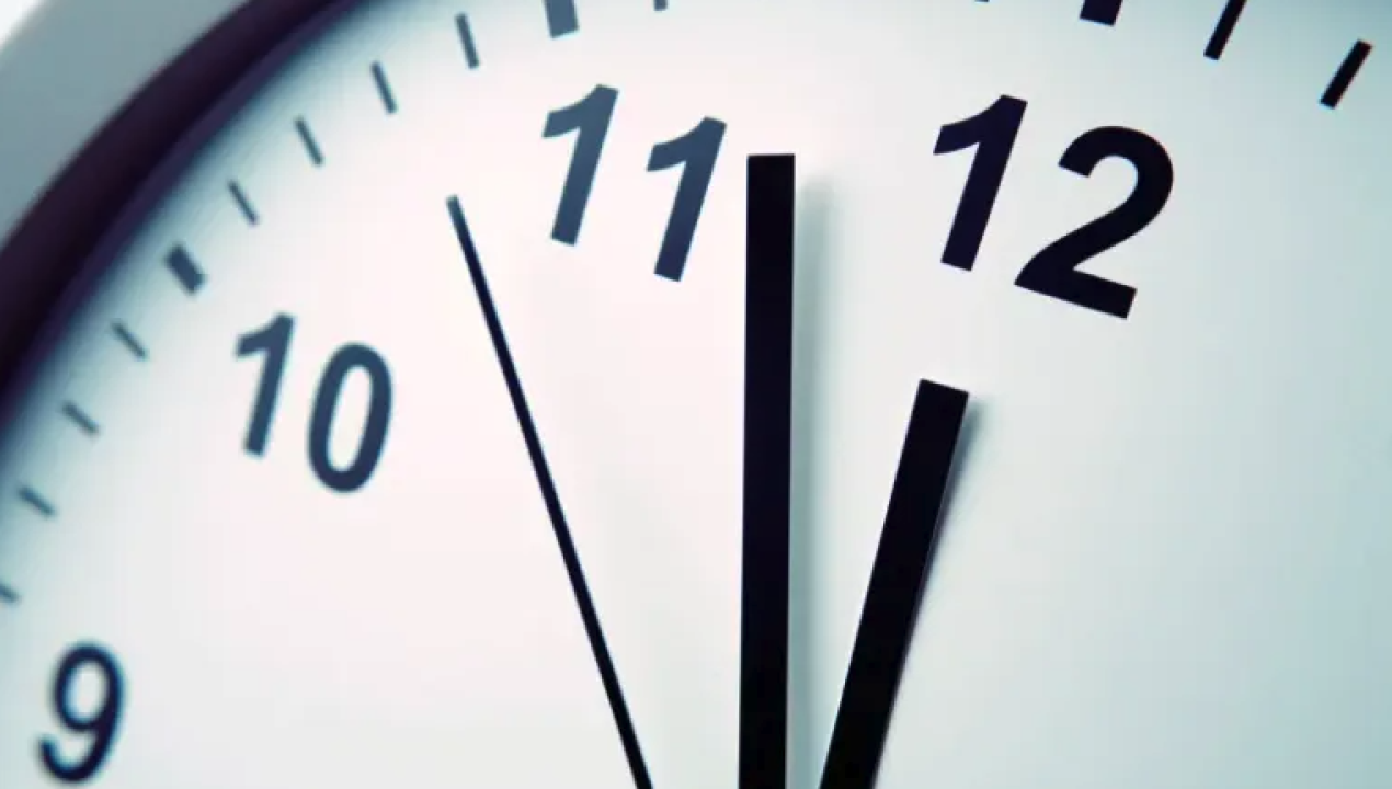 /autoridades-de-los-lagos-piden-eliminar-el-cambio-de-hora-y-mantener-el