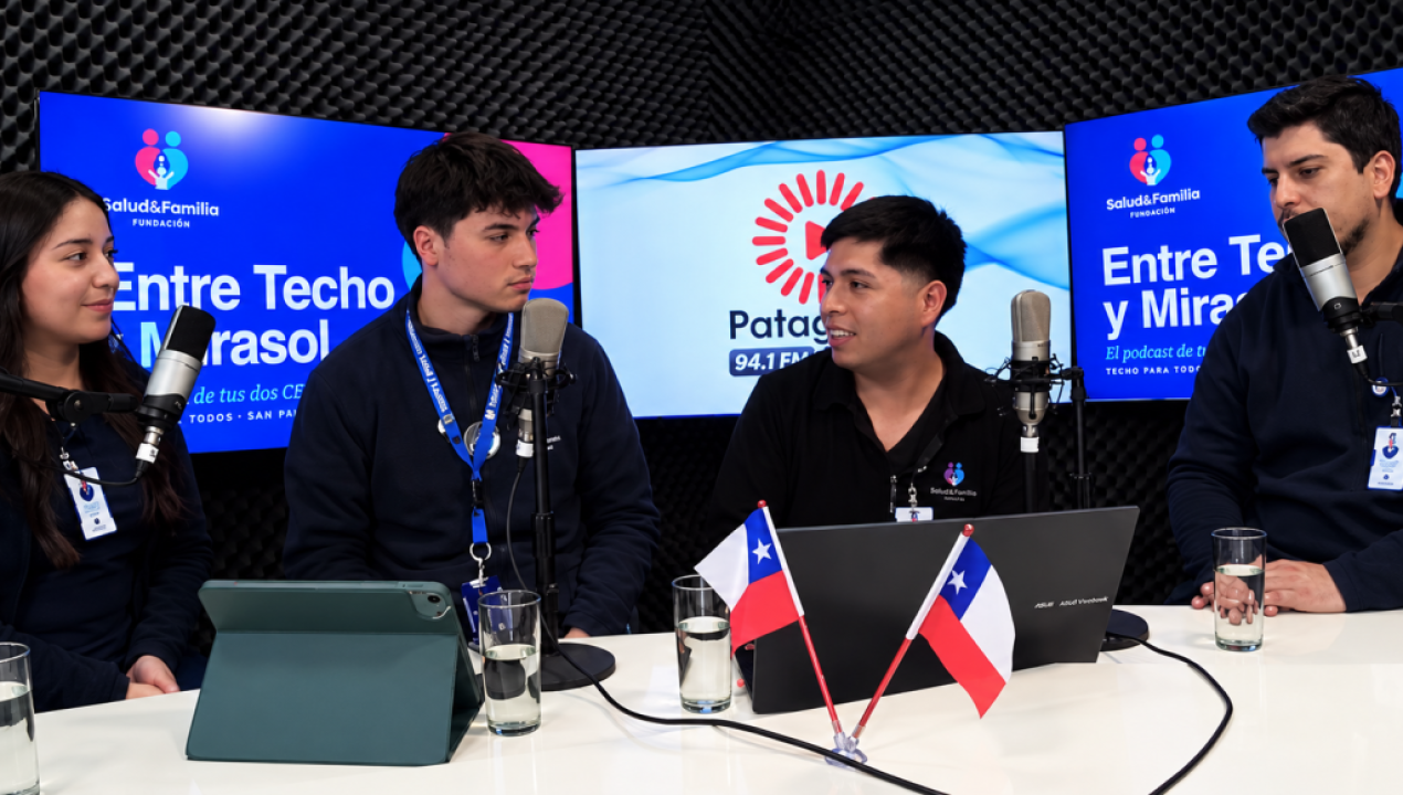 /puerto-montt/adios-a-las-filas-para-pedir-hora-telesalud-llega-a-dos-cesfam-de-puerto