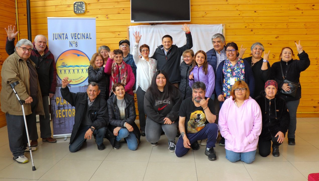 /vecinos-de-playa-norte-de-punta-arenas-promueven-el-autocuidado-y-la-vida