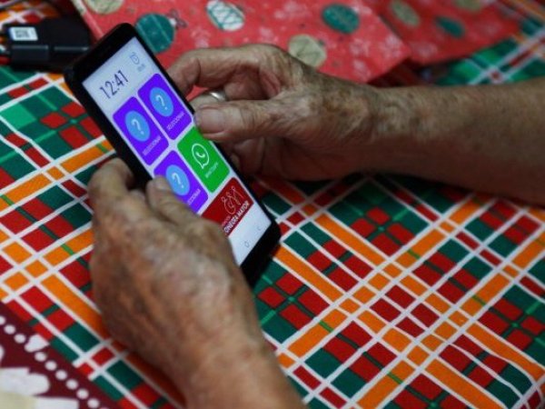 Appsistente: Una aplicación pensada en ayudar a personas mayores a convivir con el mundo digital