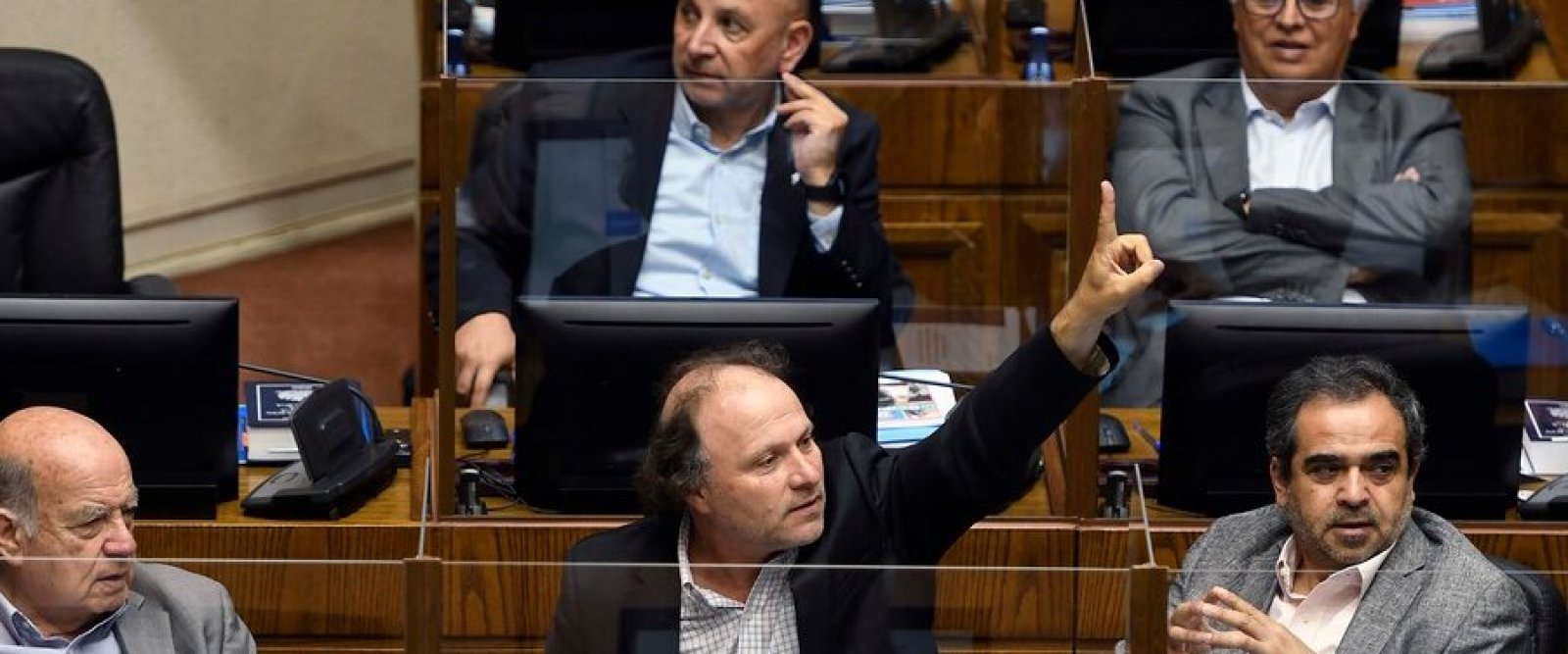 Referente del PS no apoyará legislación sobre aborto