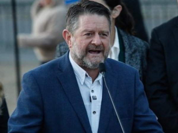 Claudio Orrego será interrogado como imputado por posible financiamiento irregular en su campaña