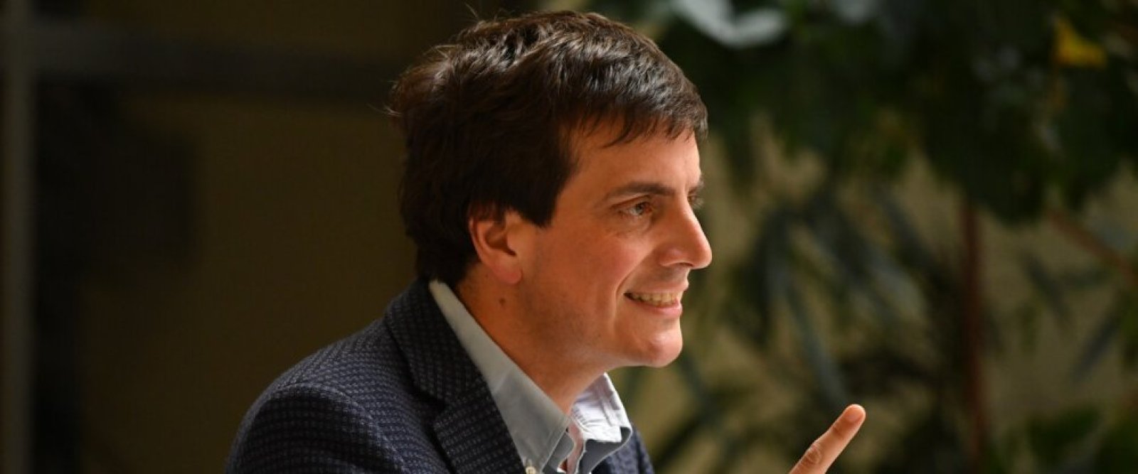 Schalper oficia a autoridades por respaldo al cuento infantil trans “Ariel es una niña”