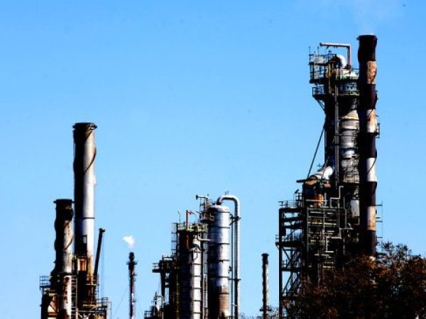 Emiratos Árabes Unidos anuncia salida de la OPEP en medio de crisis energética